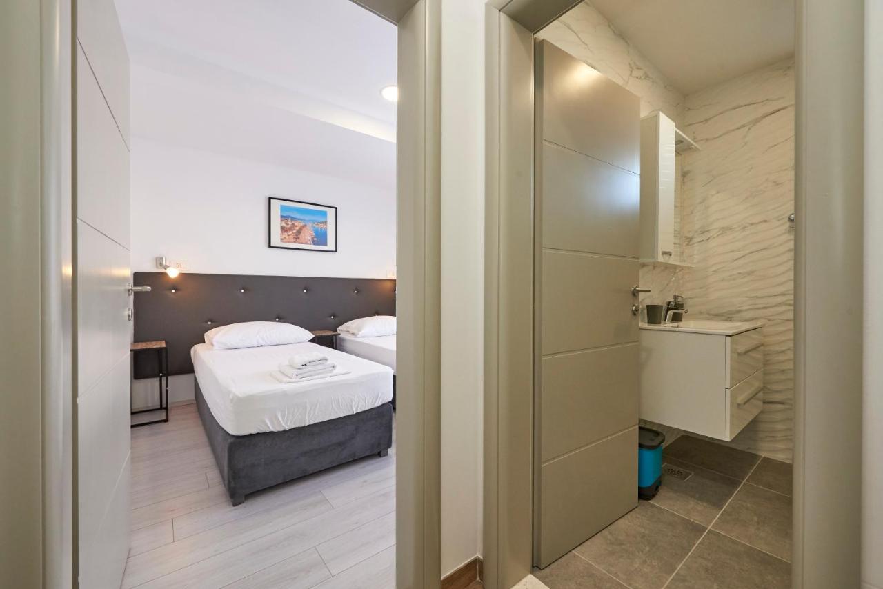 Apartments & Rooms Zaja Trogir Ruang foto