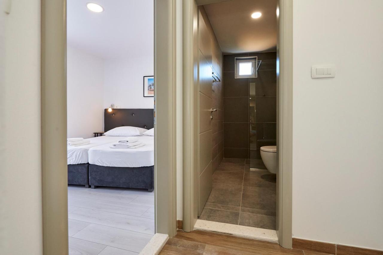 Apartments & Rooms Zaja Trogir Ruang foto