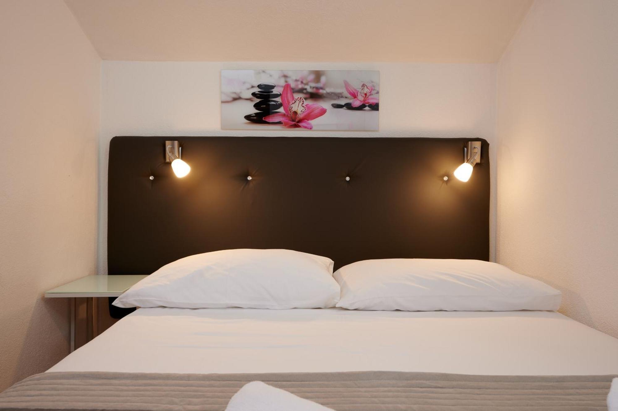 Apartments & Rooms Zaja Trogir Ruang foto