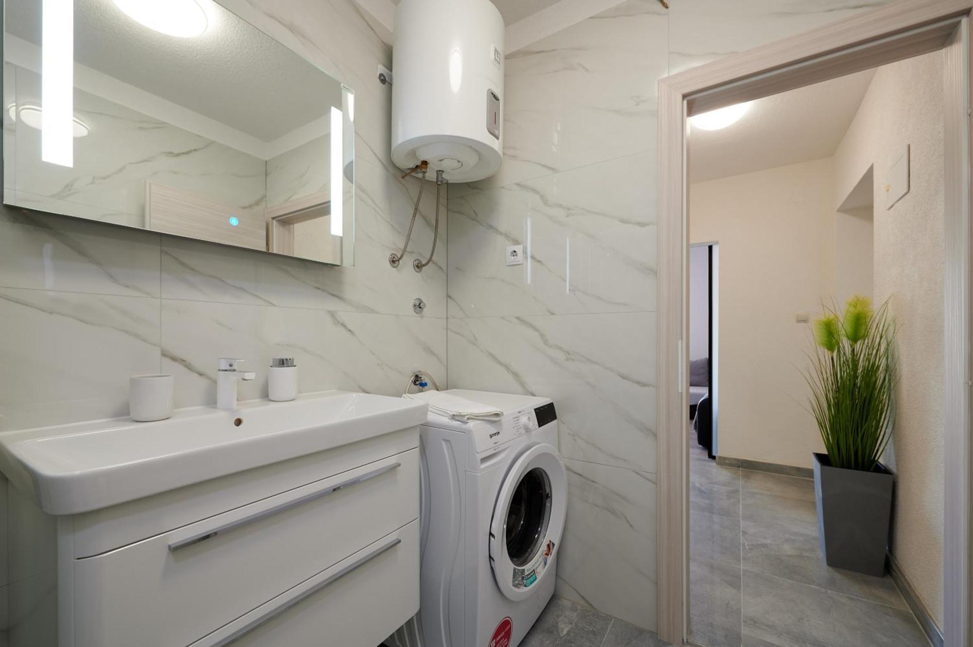 Apartments & Rooms Zaja Trogir Ruang foto