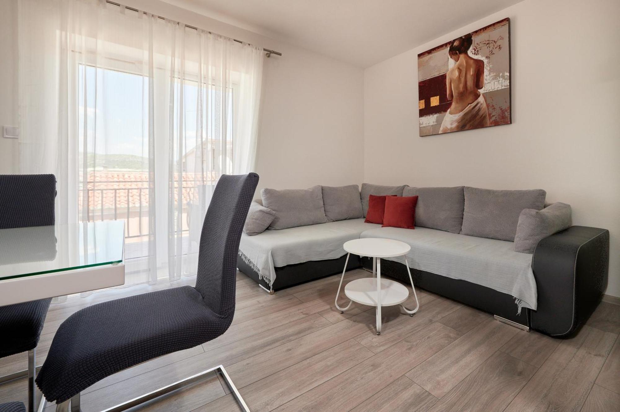 Apartments & Rooms Zaja Trogir Ruang foto