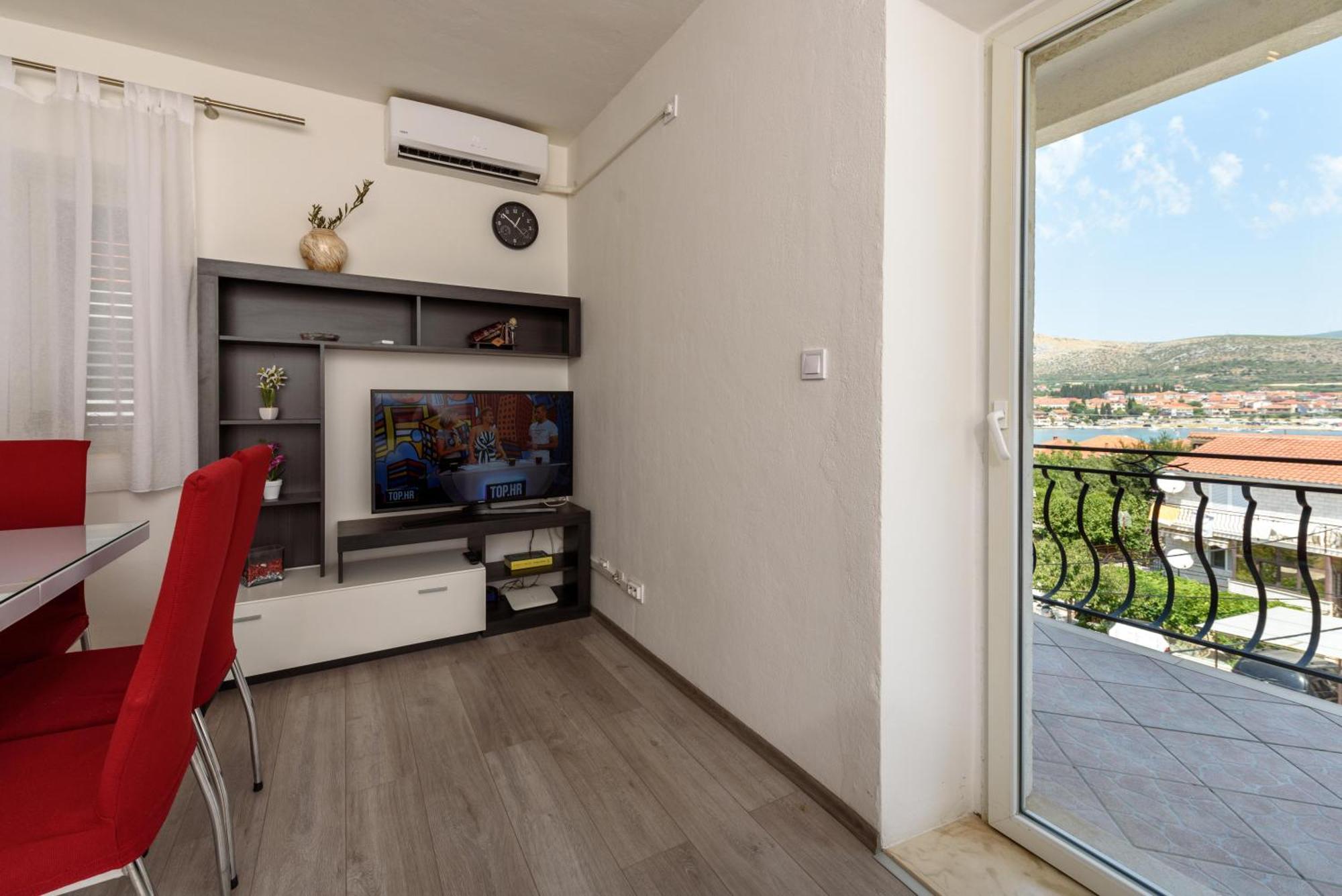 Apartments & Rooms Zaja Trogir Ruang foto