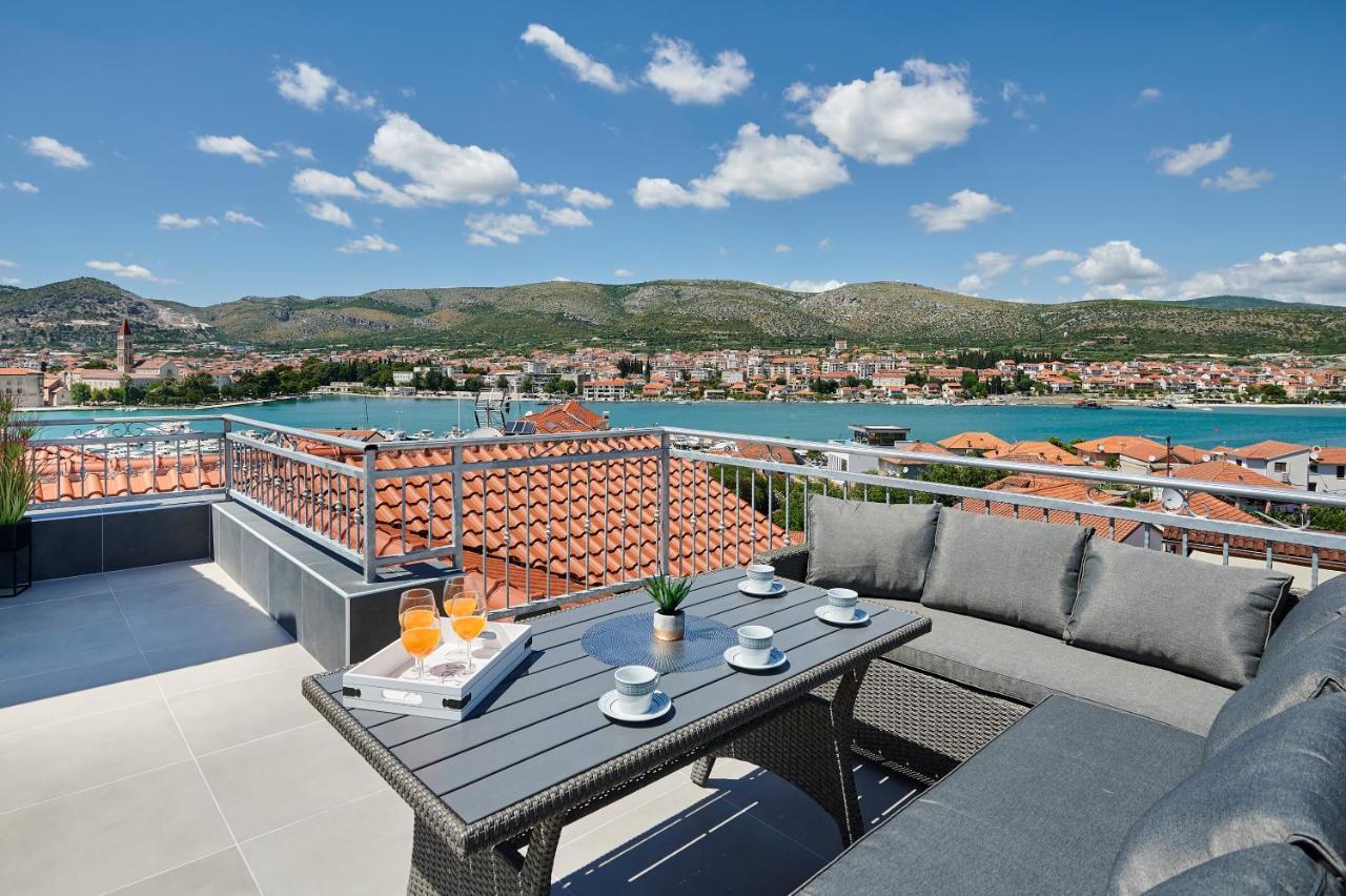 Apartments & Rooms Zaja Trogir Bagian luar foto